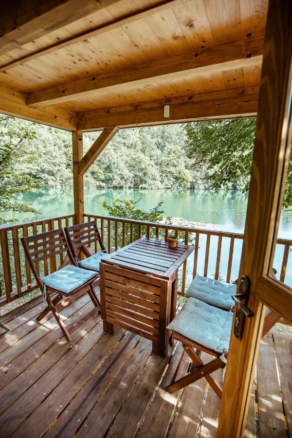 Riverland Gornji Zvečaj Exteriör bild