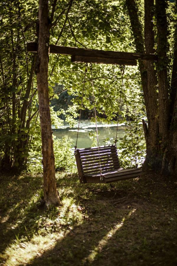 Riverland Gornji Zvečaj Exteriör bild