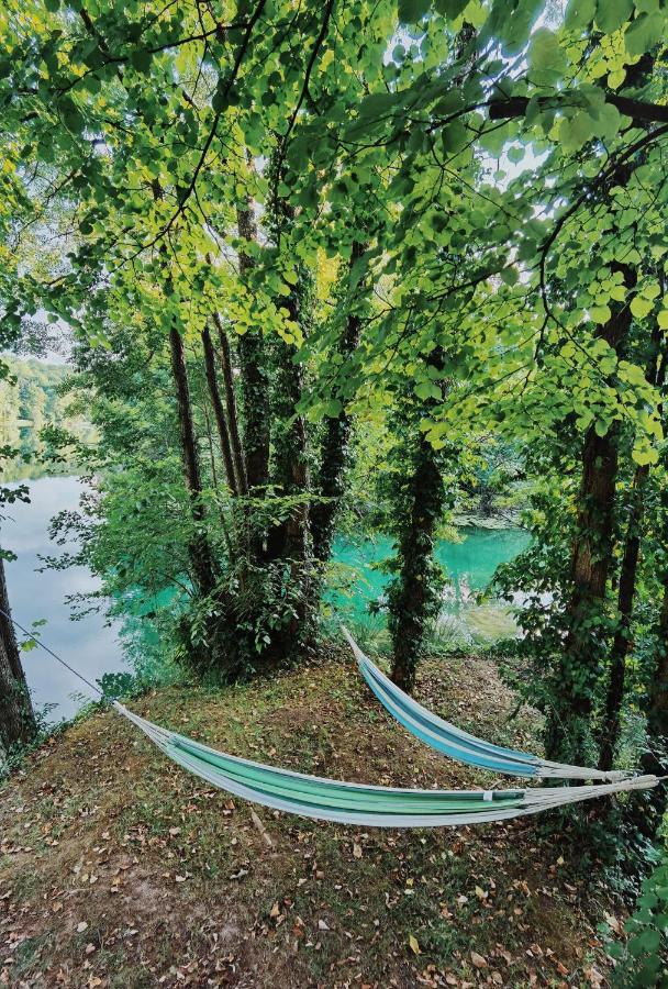 Riverland Gornji Zvečaj Exteriör bild