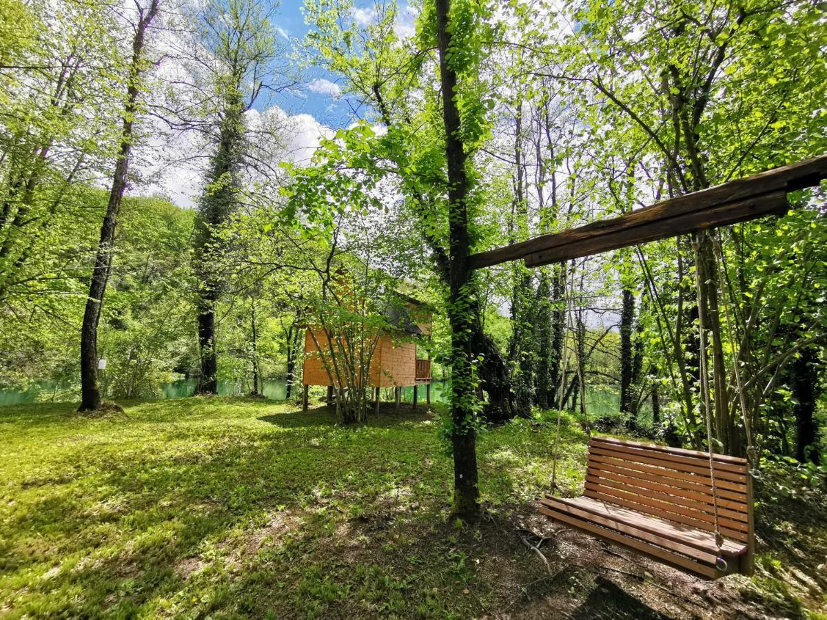 Riverland Gornji Zvečaj Exteriör bild